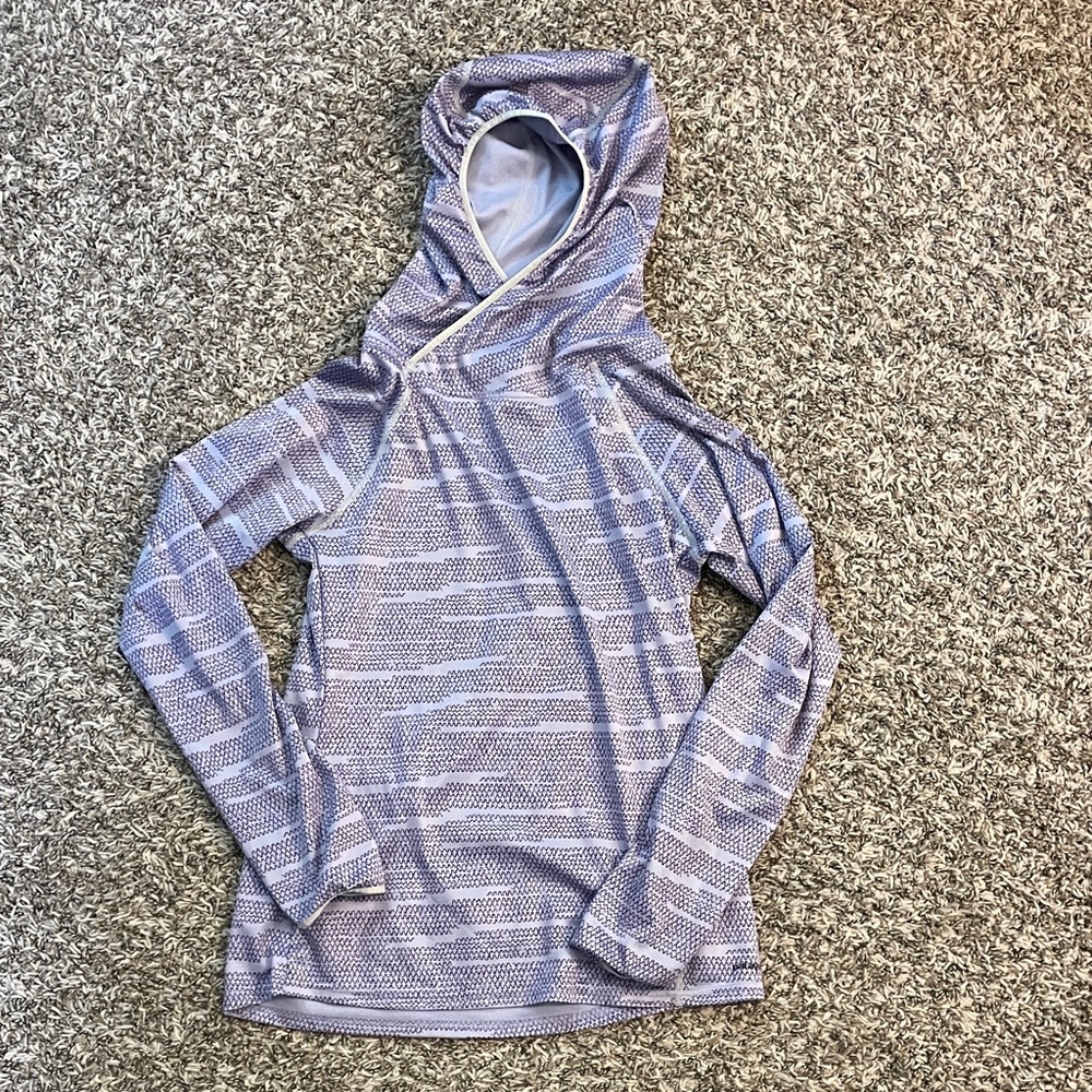 Patagonia women’s sun shirt